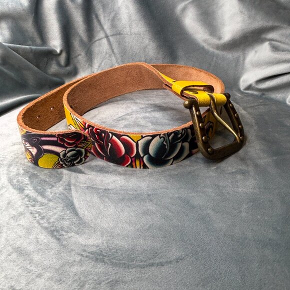 Ed Hardy Men / Women Size S Panther Roses Floral Design Yellow Leather Belt - Picture 5 of 5
